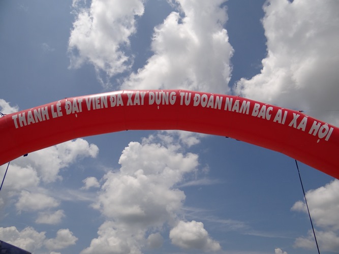 Rộn Ràng Chờ Đợi Ngày Mai